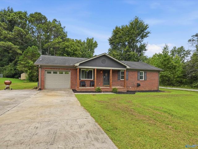721 E Byrd Road, Hartselle, AL 35640