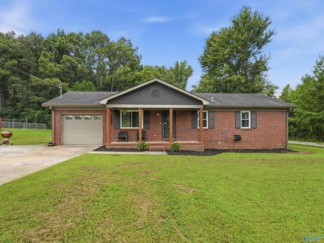 721 E Byrd Road, Hartselle, AL 35640
