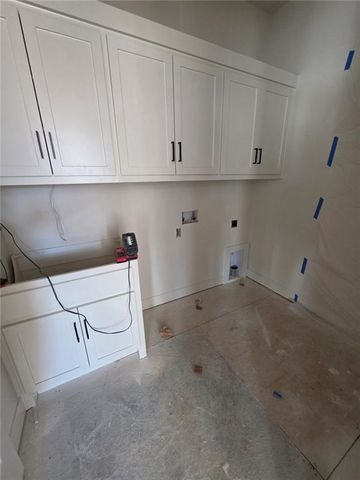 11240 S Gleason Road, Olathe, KS 66061