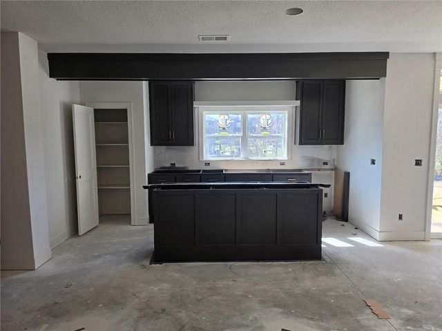 11240 S Gleason Road, Olathe, KS 66061