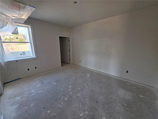 11240 S Gleason Road, Olathe, KS 66061