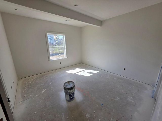 11240 S Gleason Road, Olathe, KS 66061