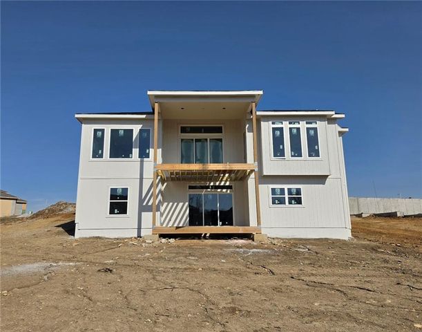 11240 S Gleason Road, Olathe, KS 66061