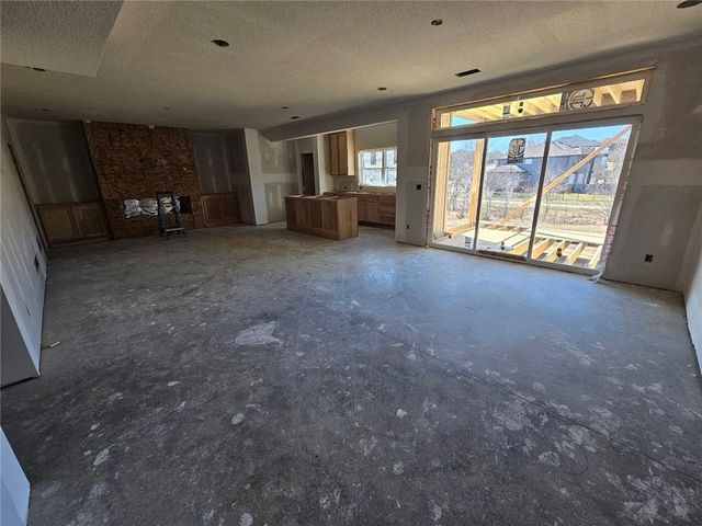 11240 S Gleason Road, Olathe, KS 66061