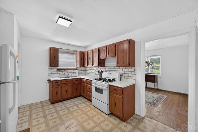 204 E Mechanic Street, Reading, OH 45215