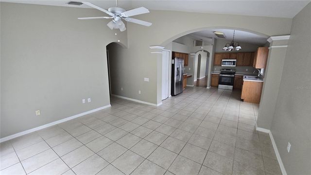 25202 LEXINGTON OAKS BOULEVARD, Wesley Chapel, FL 33544