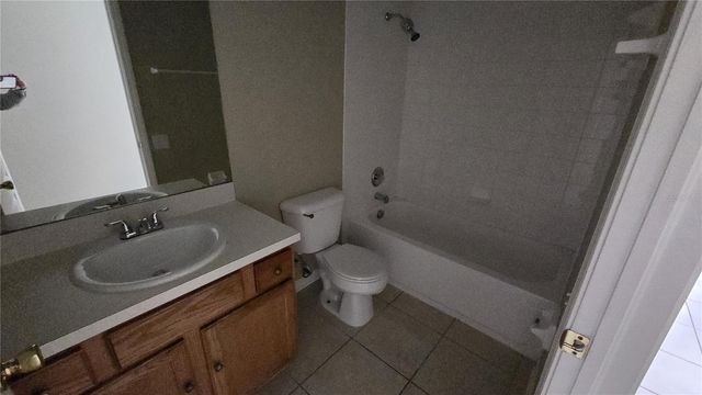 25202 LEXINGTON OAKS BOULEVARD, Wesley Chapel, FL 33544