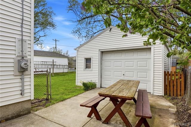 199 Homewood Avenue, Tonawanda, NY 14217