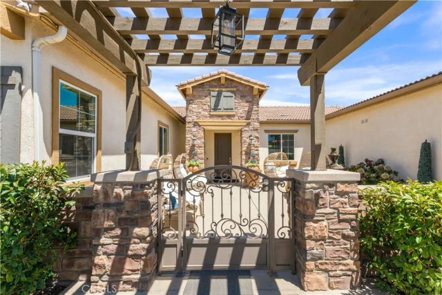 32516 Hayden Rd, Menifee, CA 92584