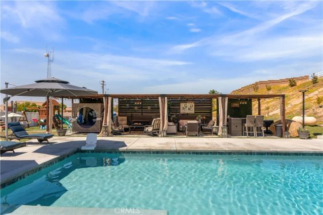 32516 Hayden Rd, Menifee, CA 92584