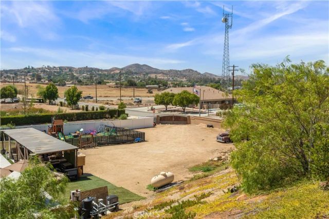 32516 Hayden Rd, Menifee, CA 92584