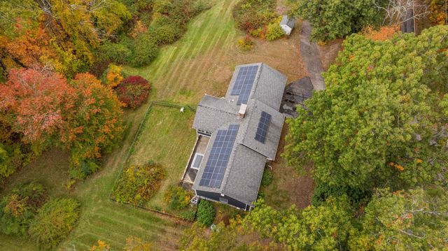 9 Maple Avenue, Atkinson, NH 03811