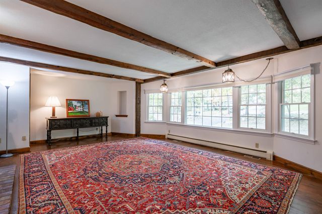 9 Maple Avenue, Atkinson, NH 03811