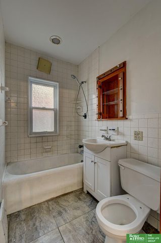 3041 Ida Street, Omaha, NE 68112