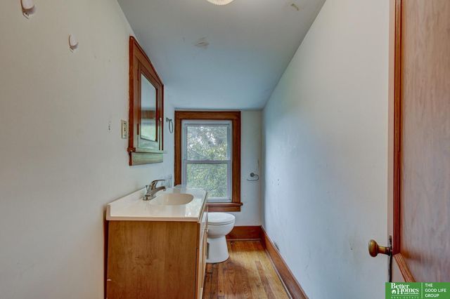 3041 Ida Street, Omaha, NE 68112