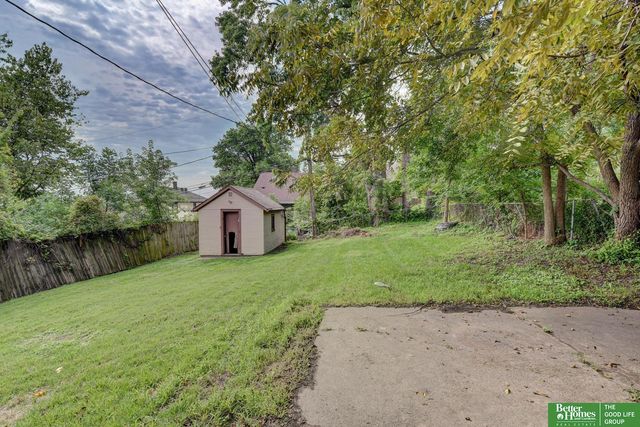 3041 Ida Street, Omaha, NE 68112
