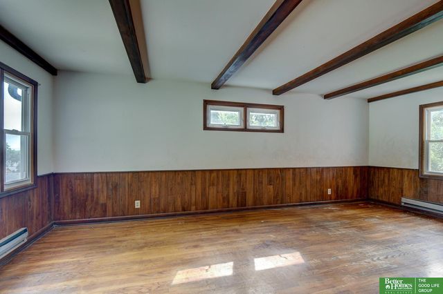 3041 Ida Street, Omaha, NE 68112