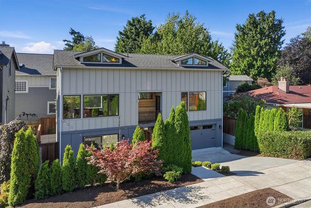 2415 NE 77th Street, Seattle, WA 98115