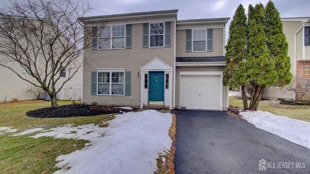 32 Manley Road, Pennington, NJ 08534