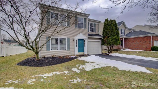 32 Manley Road, Pennington, NJ 08534