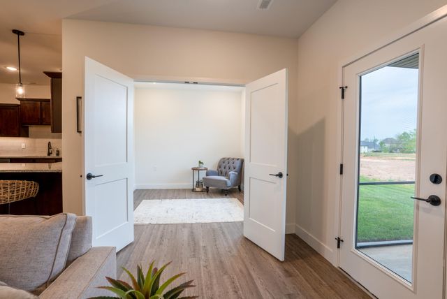 5955 S Farm Road 163 206b, Springfield, MO 65810