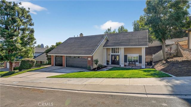 17530 Monette, Yorba Linda, CA 92886