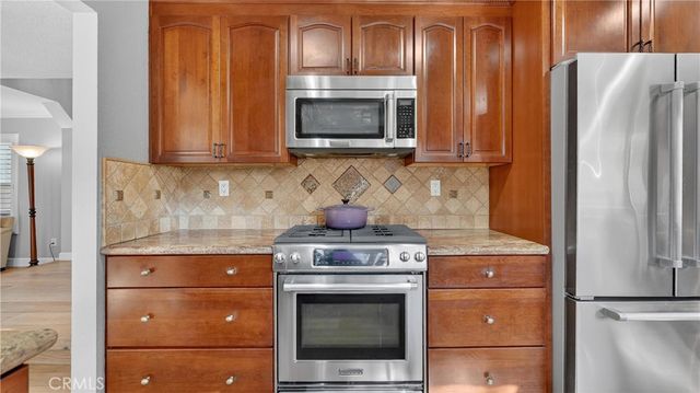 17530 Monette, Yorba Linda, CA 92886