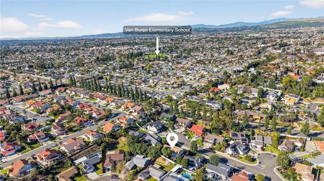 17530 Monette, Yorba Linda, CA 92886