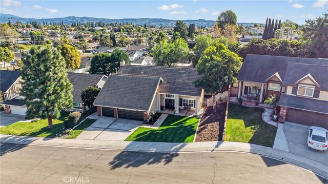 17530 Monette, Yorba Linda, CA 92886