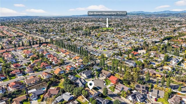 17530 Monette, Yorba Linda, CA 92886