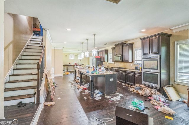 210 Aylesbury Boulevard, Mcdonough, GA 30252