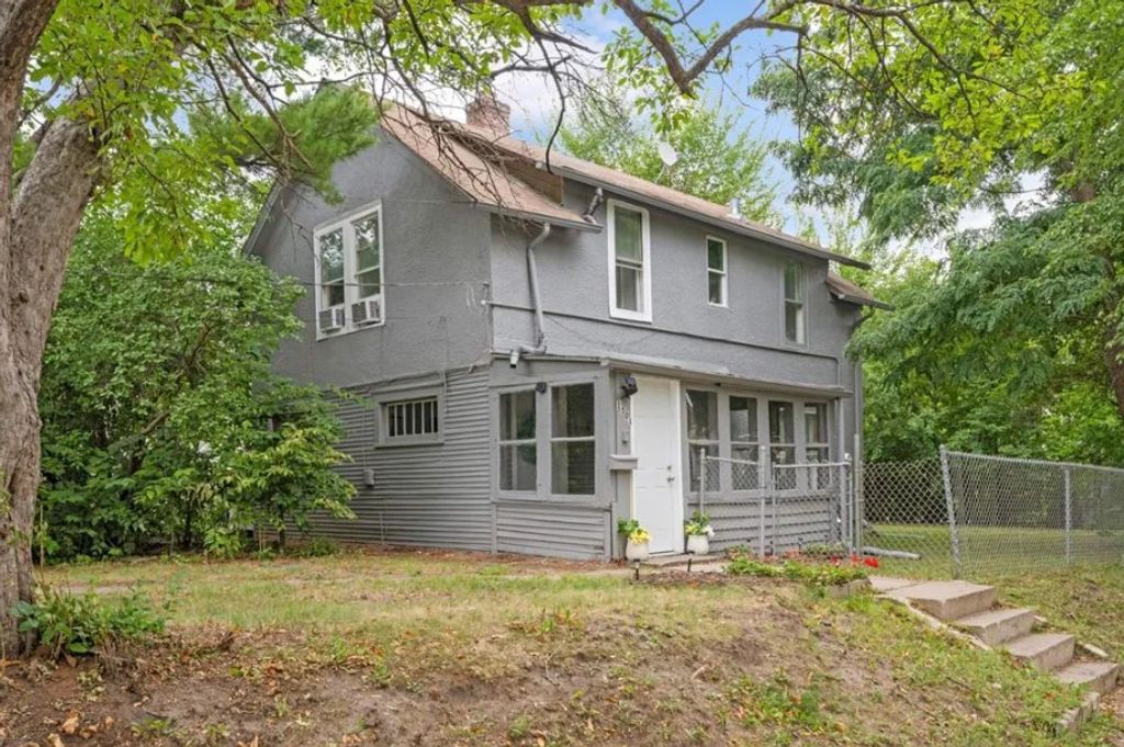 1501 Logan Avenue N, Minneapolis, MN 55418