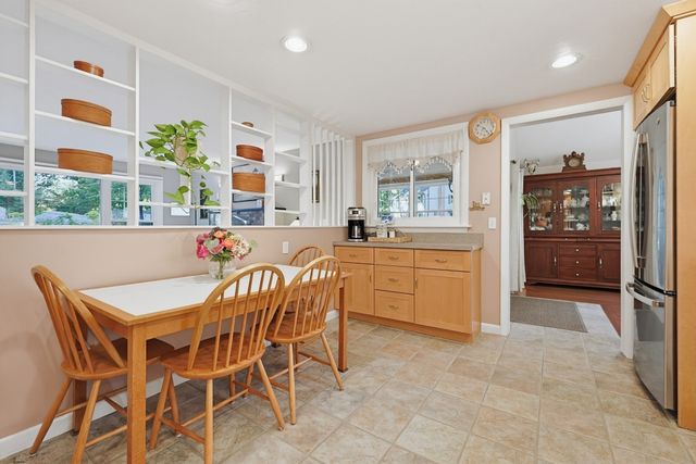 19 Polley Rd, Westford, MA 01886