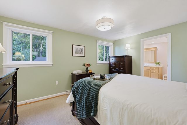 19 Polley Rd, Westford, MA 01886