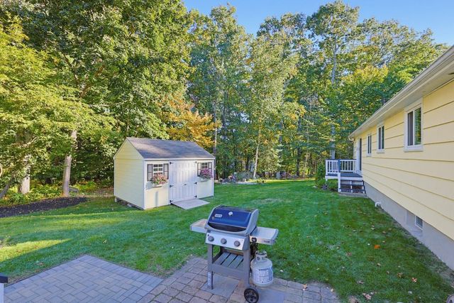 19 Polley Rd, Westford, MA 01886