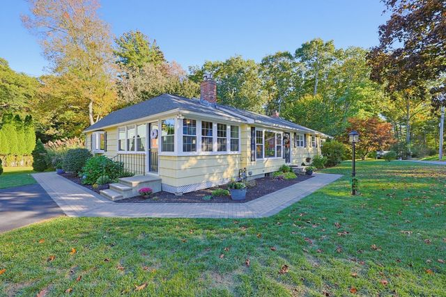 19 Polley Rd, Westford, MA 01886