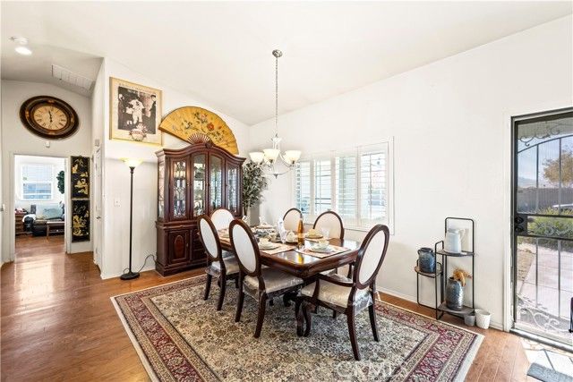 21168 Merlot, Apple Valley, CA 92308