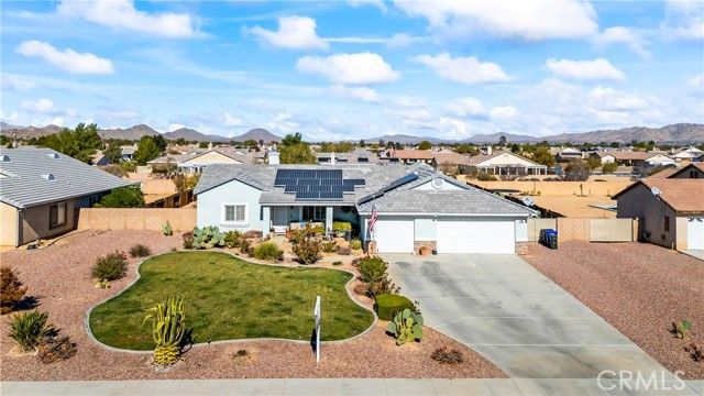 21168 Merlot, Apple Valley, CA 92308