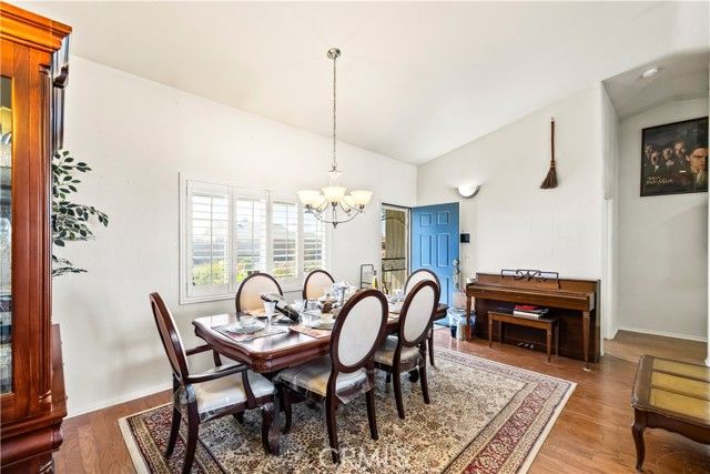 21168 Merlot, Apple Valley, CA 92308