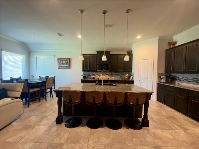 12900 Coast Way, Fort Worth, TX 76244