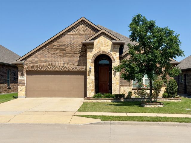 12900 Coast Way, Fort Worth, TX 76244