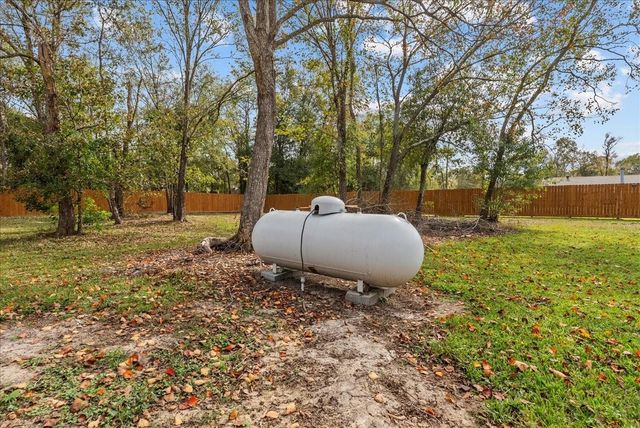 500 County Road 4432, Dayton, TX 77535