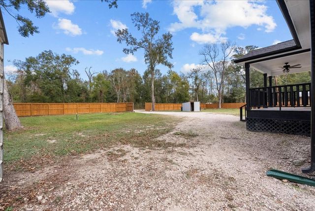 500 County Road 4432, Dayton, TX 77535