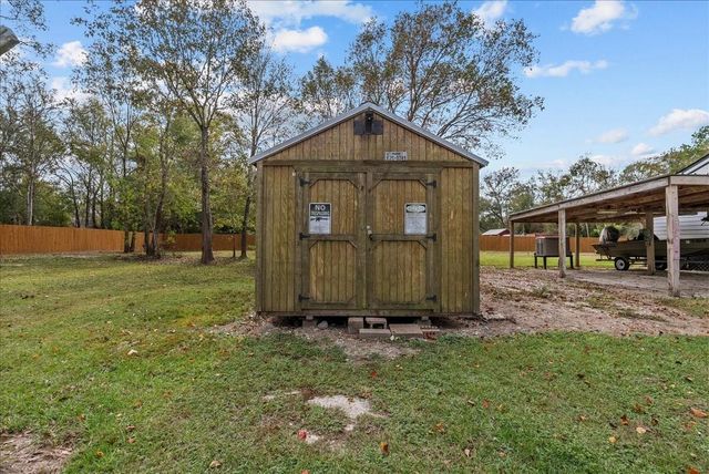 500 County Road 4432, Dayton, TX 77535