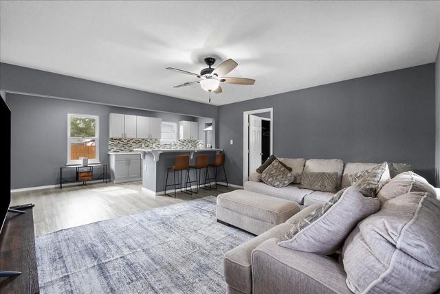 500 County Road 4432, Dayton, TX 77535