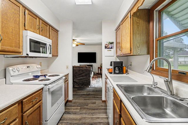 13991 15 Mile Road, Marshall Twp, MI 49068