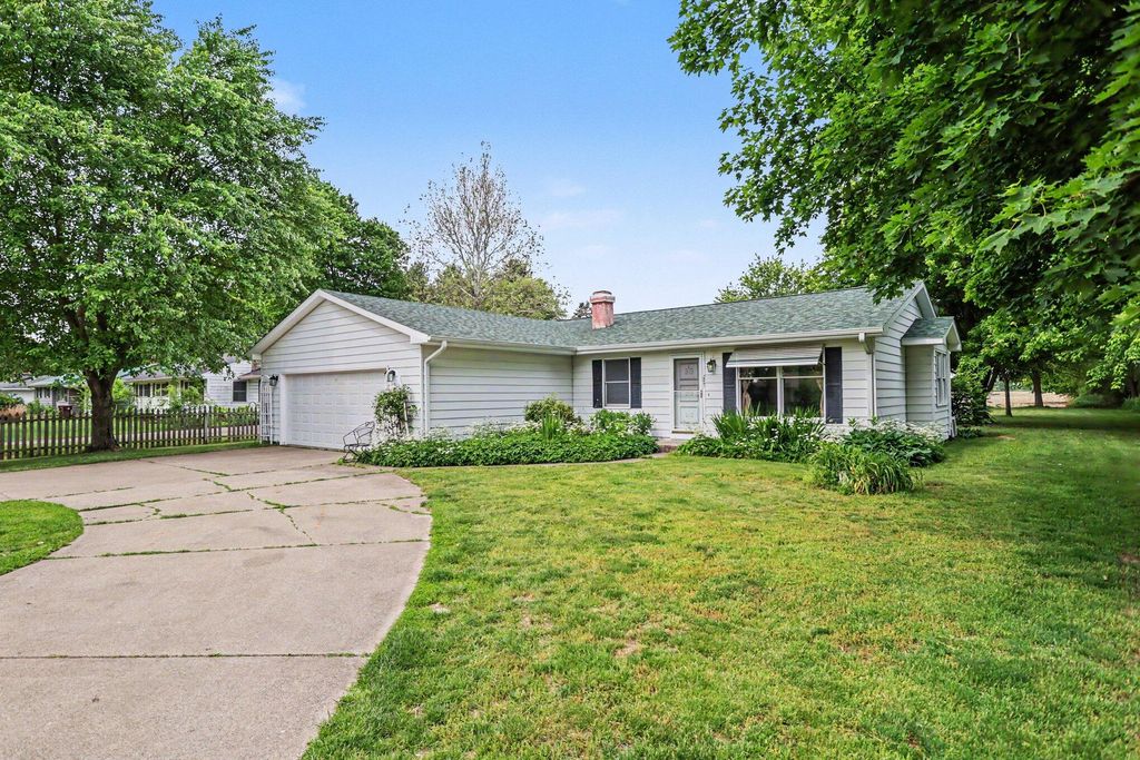13991 15 Mile Road, Marshall Twp, MI 49068