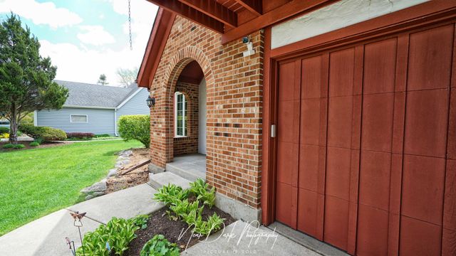17271 W Huntington Circle, Grayslake, IL 60030