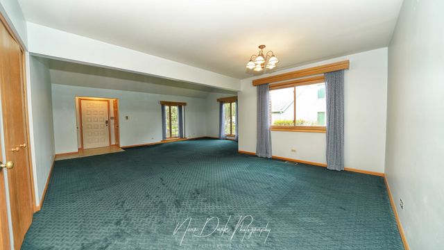 17271 W Huntington Circle, Grayslake, IL 60030
