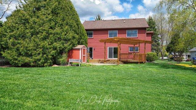 17271 W Huntington Circle, Grayslake, IL 60030